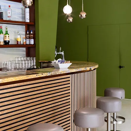 Habitat Hotel