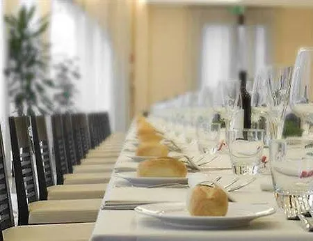Hotel Habitat 4*